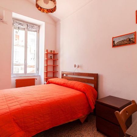 Bnb Etnuvio, Double Rooms In Napoli Esterno foto