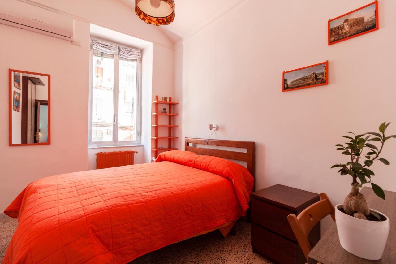 Bnb Etnuvio, Double Rooms In Napoli Esterno foto