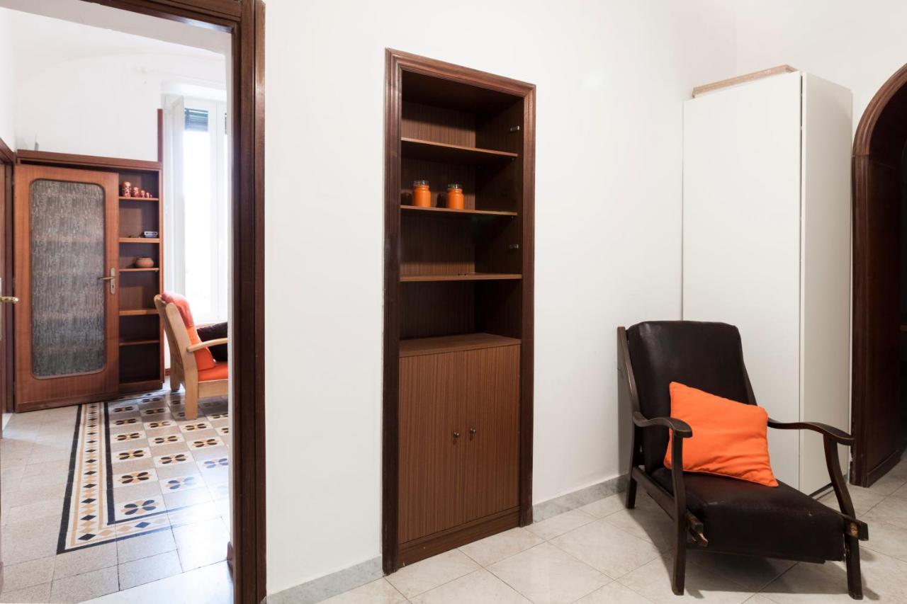 Bnb Etnuvio, Double Rooms In Napoli Esterno foto