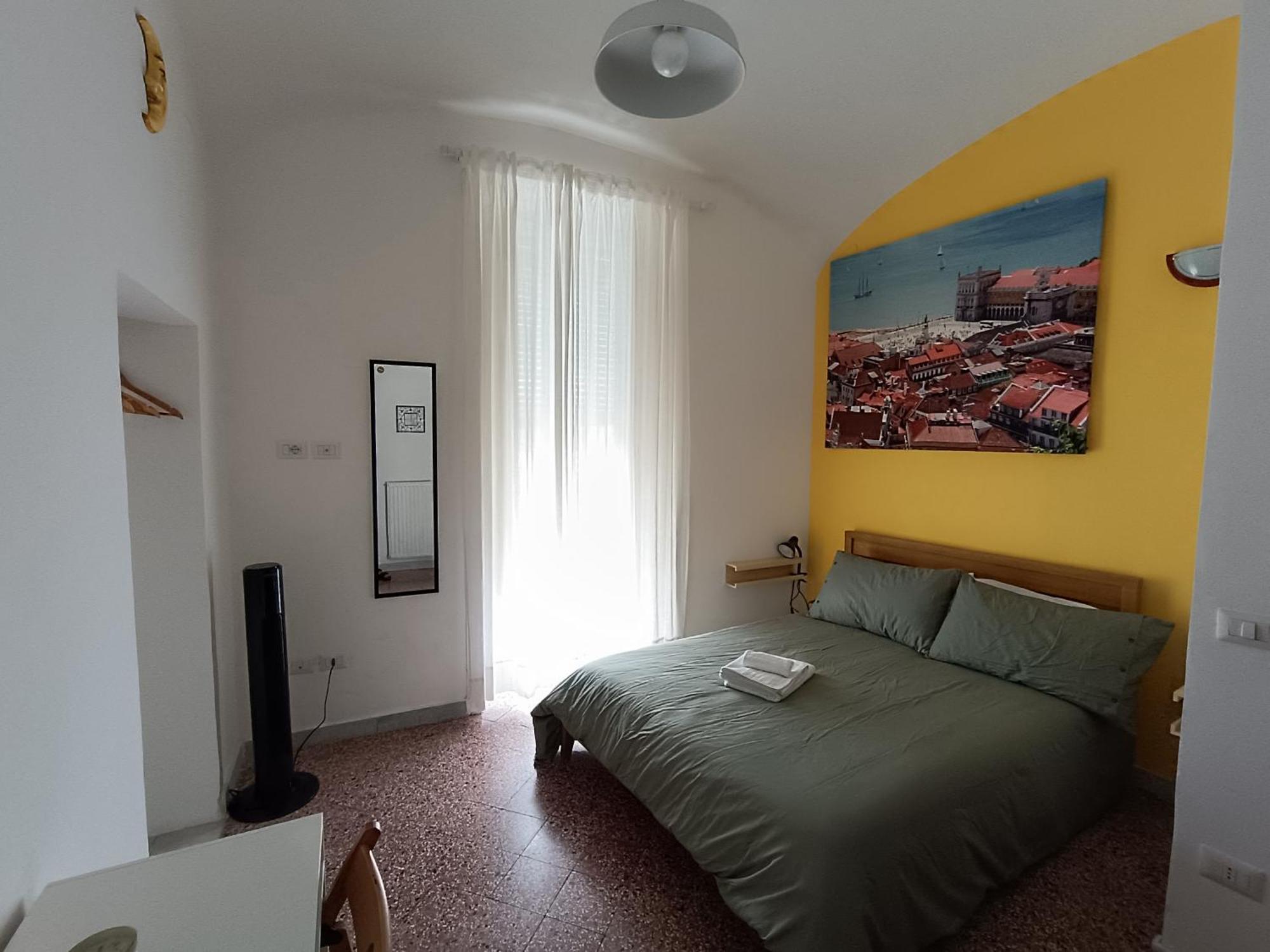 Bnb Etnuvio, Double Rooms In Napoli Esterno foto
