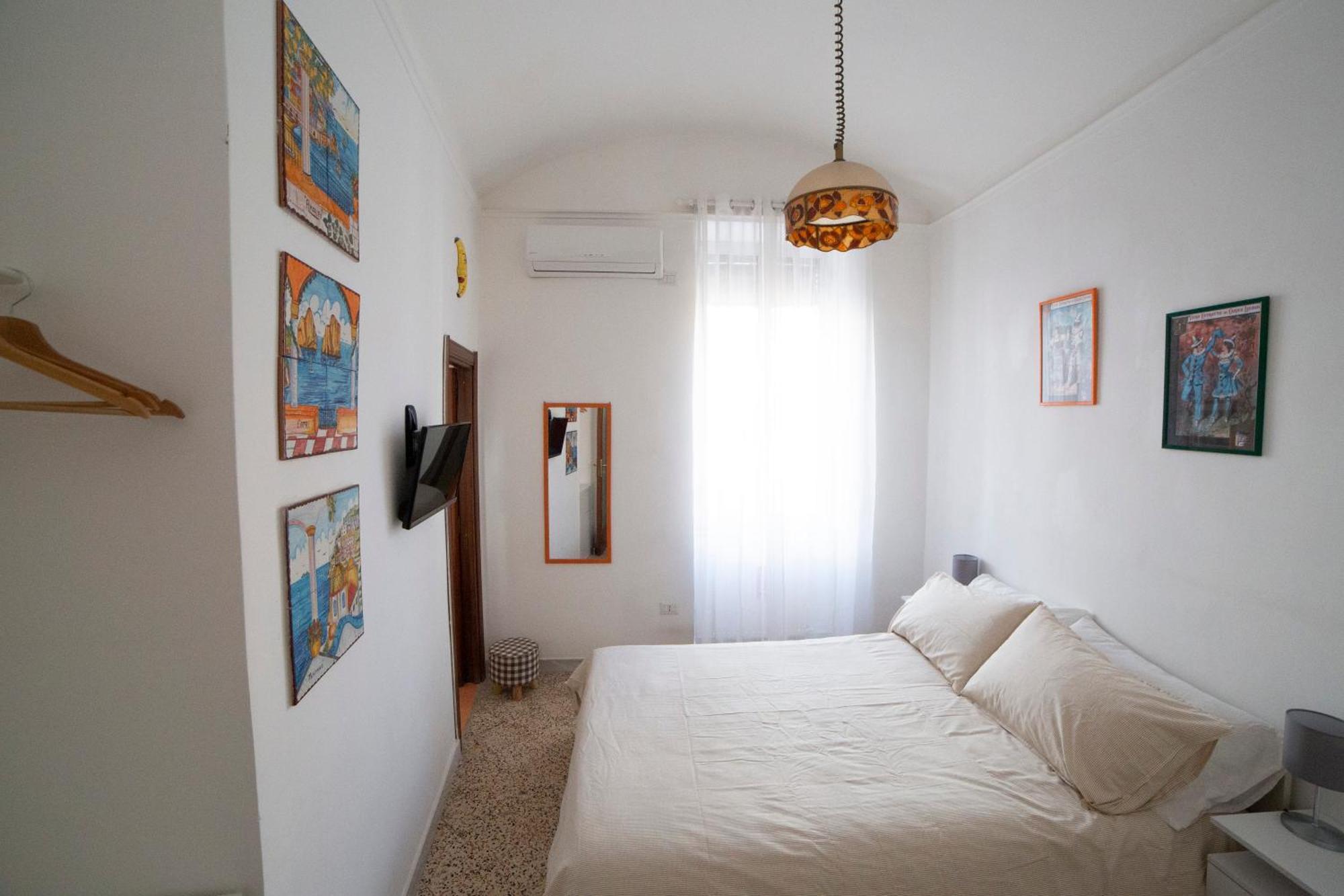 Bnb Etnuvio, Double Rooms In Napoli Esterno foto